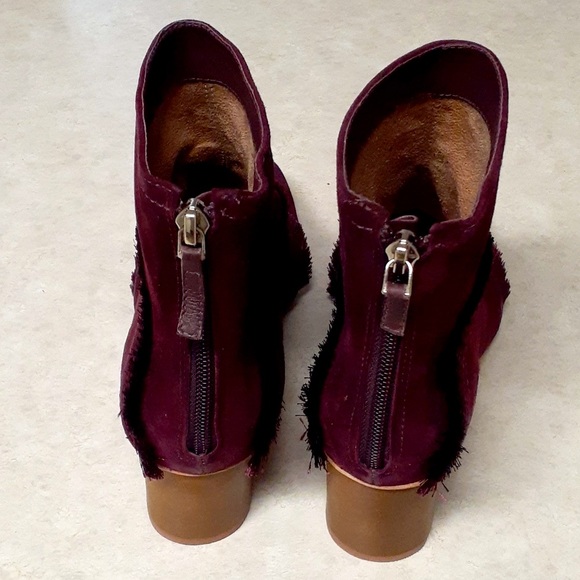 NEW!! Bernardo Ankle Boots - Picture 5 of 6